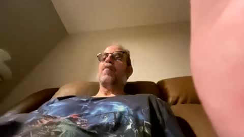 Snapshot of steel259373 chatting on March 25, 2026, 5:24 am steel259373 online show from March 25, 2026, 5:24 am