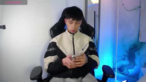 Steev online show from March 10, 2026, 3:33 am