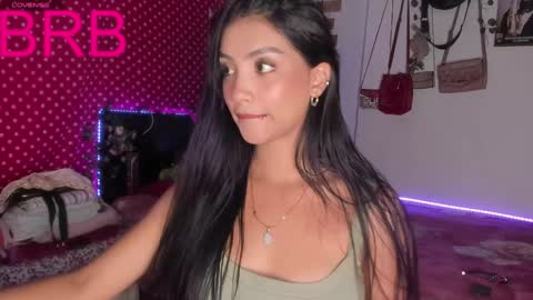 Im MiaIts my first day here  online show from January 13, 2025, 3:12 am