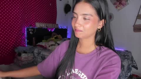 Im MiaIts my first day here  online show from January 17, 2025, 1:15 am