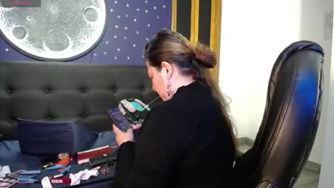 Snapshot of stefanny_red chatting on March 16, 2026, 11:36 am Stefanny online show from March 16, 2026, 11:36 am