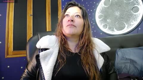 Snapshot of stefanny_red chatting on March 23, 2026, 11:14 am Stefanny online show from March 23, 2026, 11:14 am