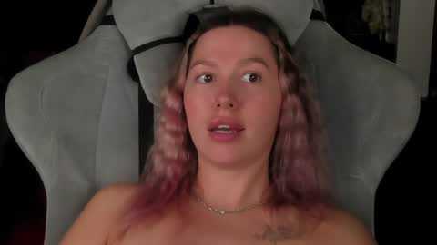 Snapshot of stefany_and_bettany chatting on April 29, 2026, 5:30 pm stefany_and_bettany online show from April 29, 2026, 5:30 pm