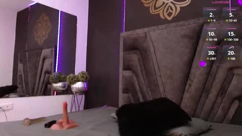 Stefany Brown online show from February 28, 2025, 11:25 am