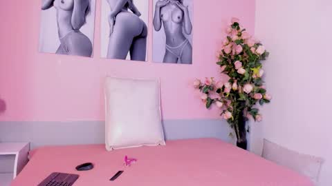 Snapshot of stefany_gonzales_ chatting on September 26, 2025, 11:36 am Stefany online show from September 26, 2025, 11:36 am