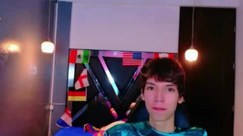 stefany piink online show from June 24, 2026, 12:15 pm