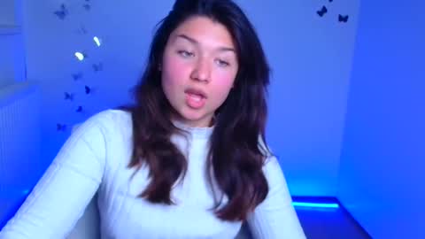 Steffi online show from October 2, 2025, 5:53 pm