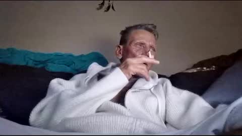 Snapshot of stefy1037 chatting on January 26, 2025, 8:03 am stefy1037 online show from January 26, 2025, 8:03 am