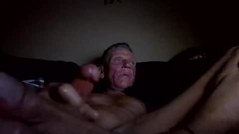 Snapshot of stefy1037 chatting on February 27, 2025, 2:10 am stefy1037 online show from February 27, 2025, 2:10 am