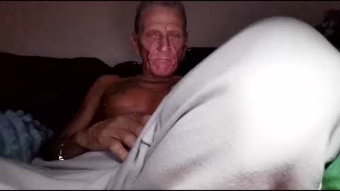 stefy1037 online show from February 16, 2026, 8:32 am