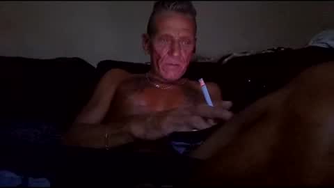 stefy1037 online show from May 11, 2026, 2:50 am