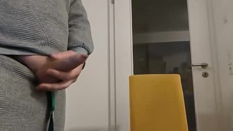 steha1975 online show from March 3, 2026, 4:24 pm