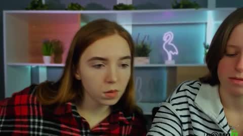 Snapshot of stella_flower chatting on February 2, 2026, 12:59 pm stella_flower online show from February 2, 2026, 12:59 pm