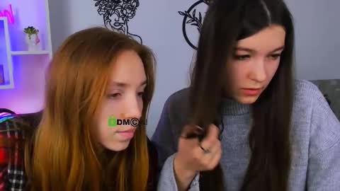 Snapshot of stella_flower chatting on March 1, 2026, 6:48 am stella_flower online show from March 1, 2026, 6:48 am