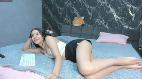 Stella online show from May 11, 2026, 7:47 am