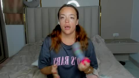 Snapshot of stellaa_queen chatting on April 23, 2026, 12:23 am stella online show from April 23, 2026, 12:23 am