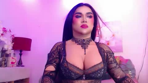 CALL ME STELLA online show from April 14, 2026, 9:48 am