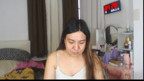 Stella online show from June 13, 2026, 12:52 am