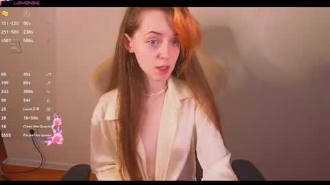 Stella online show from June 15, 2026, 3:31 am