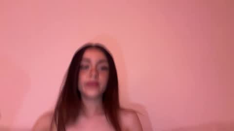 stellapearl online show from October 3, 2025, 7:22 pm