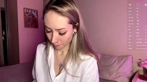 Snapshot of stellar_blade chatting on April 8, 2026, 3:17 am Alexia online show from April 8, 2026, 3:17 am