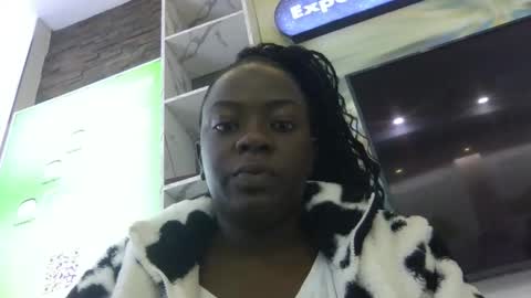 Snapshot of stelpa chatting on December 2, 2024, 7:47 am stelpa online show from December 2, 2024, 7:47 am