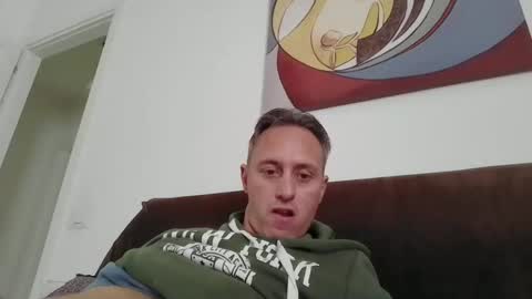 sten015 online show from October 23, 2025, 11:53 am