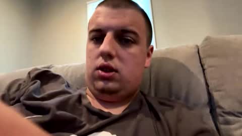 Honestly Im a slut I have a high sex drive and I love talking to people off this platform  online show from October 28, 2025, 6:43 pm