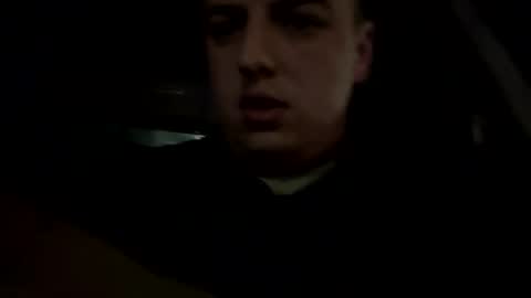 Honestly Im a slut I have a high sex drive and I love talking to people off this platform  online show from October 31, 2025, 1:28 am