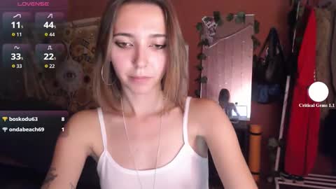 Snapshot of steph_fossst chatting on September 11, 2025, 8:53 pm Stephanie 3 online show from September 11, 2025, 8:53 pm