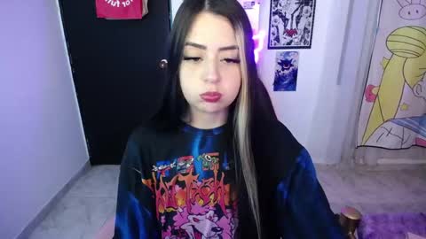 Snapshot of stephani_rousso chatting on November 13, 2025, 9:47 pm joha cosmo online show from November 13, 2025, 9:47 pm