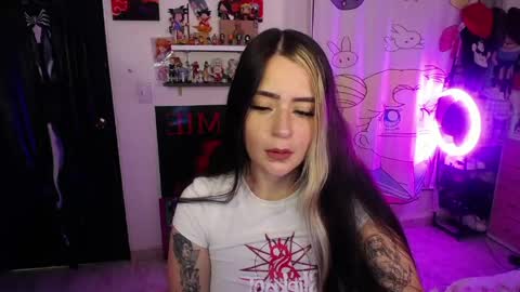 Snapshot of stephani_rousso chatting on May 11, 2026, 11:02 pm joha cosmo online show from May 11, 2026, 11:02 pm