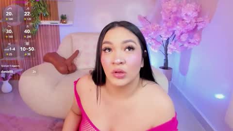         online show from September 20, 2025, 3:07 am