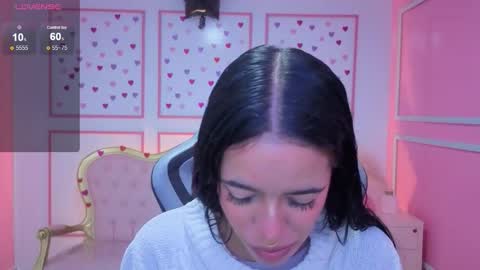 Stephania online show from January 6, 2026, 11:58 am