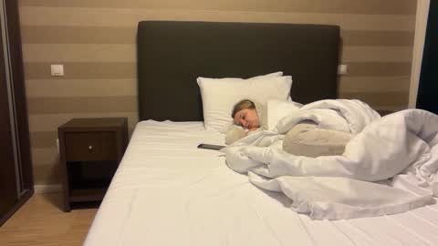 Snapshot of stephany333 chatting on December 13, 2025, 7:53 pm Stephany online show from December 13, 2025, 7:53 pm