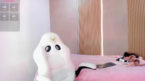 Snapshot of stephany_summer chatting on July 11, 2026, 8:00 pm Stephany online show from July 11, 2026, 8:00 pm