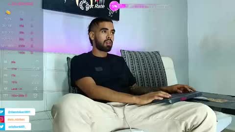 Snapshot of stephenbrown_ chatting on February 23, 2025, 12:41 am    ................     online show from February 23, 2025, 12:41 am