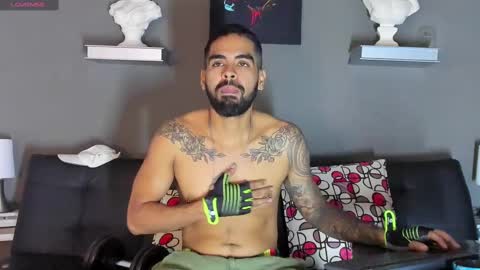 Snapshot of stephenbrown_ chatting on March 11, 2025, 10:31 pm    ................     online show from March 11, 2025, 10:31 pm