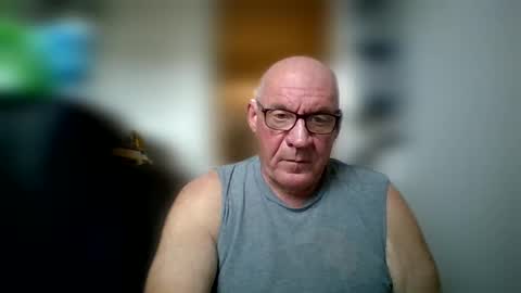 Snapshot of stevejons47 chatting on February 11, 2025, 4:46 pm stevejons47 online show from February 11, 2025, 4:46 pm