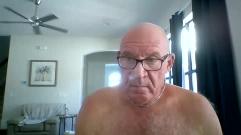 Snapshot of stevejons47 chatting on September 15, 2025, 2:39 pm stevejons47 online show from September 15, 2025, 2:39 pm