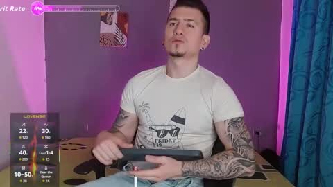 Snapshot of steven__tayler chatting on September 12, 2025, 3:17 am Steven Tayler online show from September 12, 2025, 3:17 am