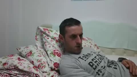 Snapshot of stevenpit chatting on February 16, 2025, 8:22 pm stevenpit online show from February 16, 2025, 8:22 pm