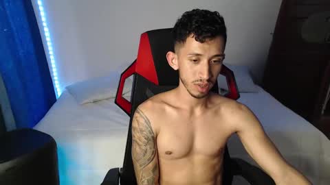 Snapshot of stevensex501 chatting on January 1, 2025, 9:31 pm steven online show from January 1, 2025, 9:31 pm