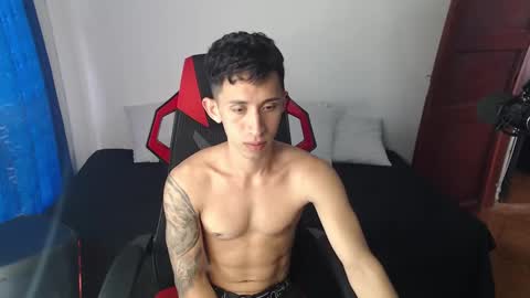 Snapshot of stevensex501 chatting on January 4, 2025, 7:13 pm steven online show from January 4, 2025, 7:13 pm