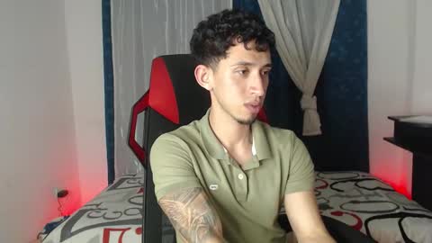 Snapshot of stevensex501 chatting on September 21, 2025, 5:20 am steven online show from September 21, 2025, 5:20 am