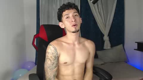 Snapshot of stevensex501 chatting on October 7, 2025, 4:09 am steven online show from October 7, 2025, 4:09 am