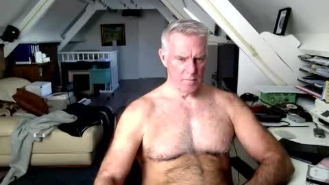 Snapshot of stevetwo chatting on March 25, 2026, 1:28 pm stevetwo online show from March 25, 2026, 1:28 pm
