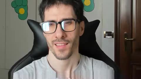 Steve online show from October 18, 2025, 1:12 pm