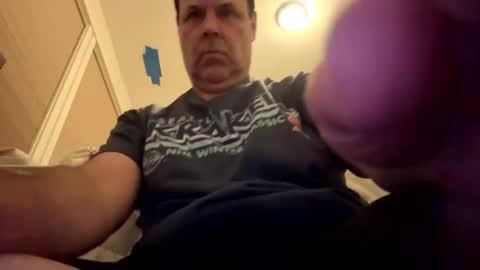 stevey123xyz online show from April 6, 2026, 7:31 am