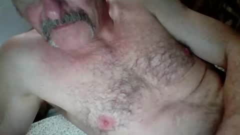 steviehard7 online show from December 22, 2025, 3:14 am